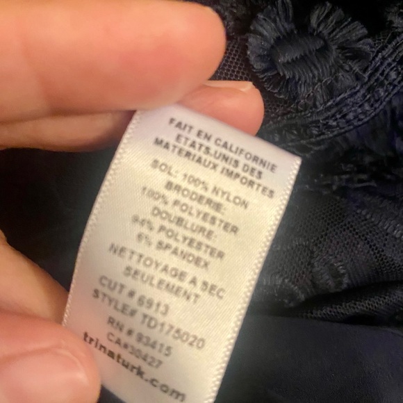 TRINA TURK beautiful dress, excellent Condition, navy blue, size 0 - Picture 11 of 13